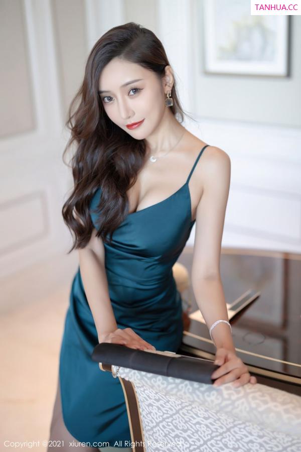 王馨瑶  [XiuRen]高清写真图 2021.09.23 No.3986 王馨瑶yanni第14张图片
